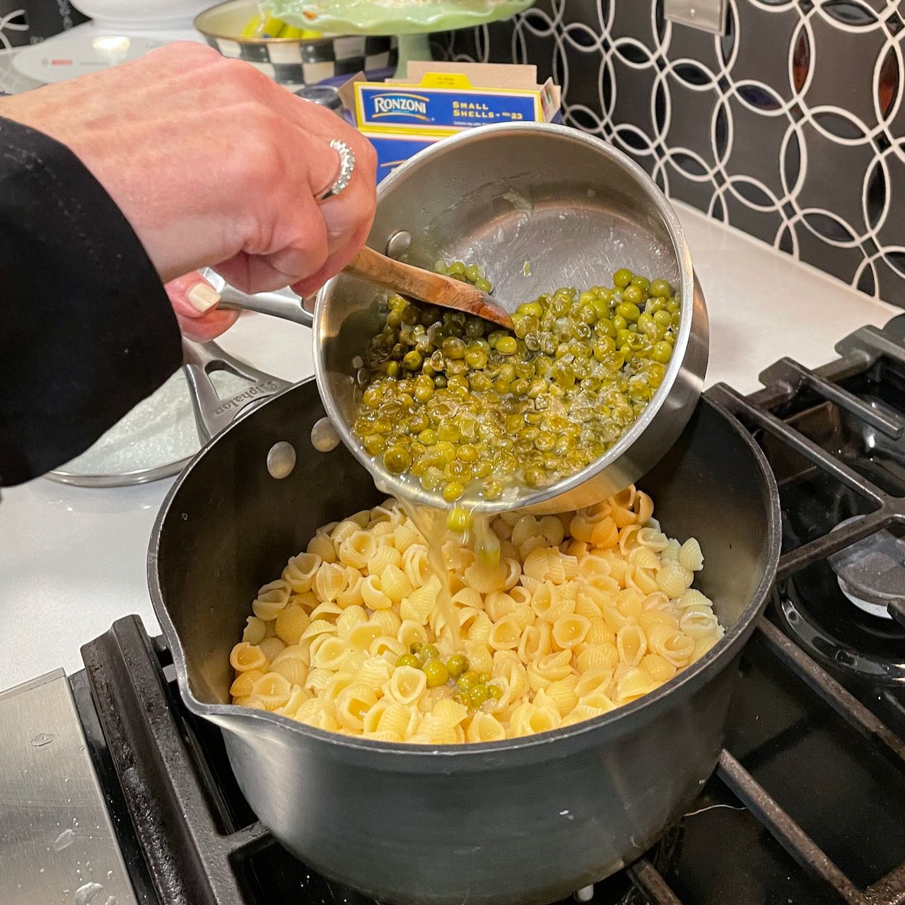 Pasta Piselli (Pasta with Peas)